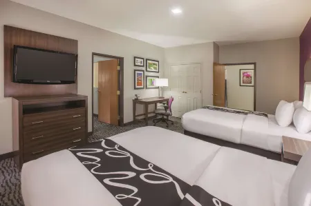 La Quinta Inn & Suites by Wyndham NW Tucson Marana Отели рядом с достопримечательностью «Tucson Premium Outlets»