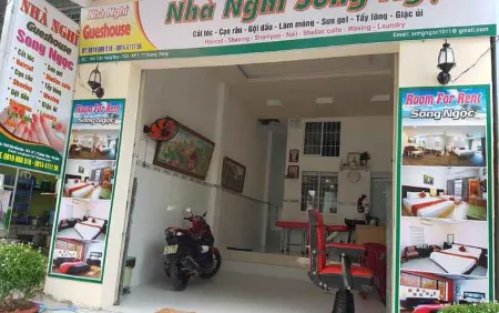 Nhà nghỉ Song Ngọc