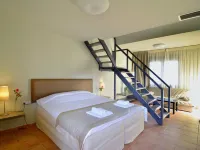 Ellopia Point Hotel Ξενοδοχεία στην πόλη Μπιζάνι