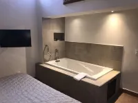 Hotel Grand Maria