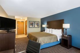 AmericInn by Wyndham Jefferson