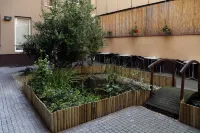 Six Inn Hotel Budapest Hotel in zona Városligeti Fasor