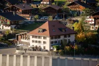 Hotel Wasserfall Hotels near Cheval Blanc