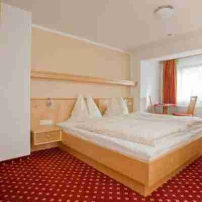 Hotel Garni Regina Rooms