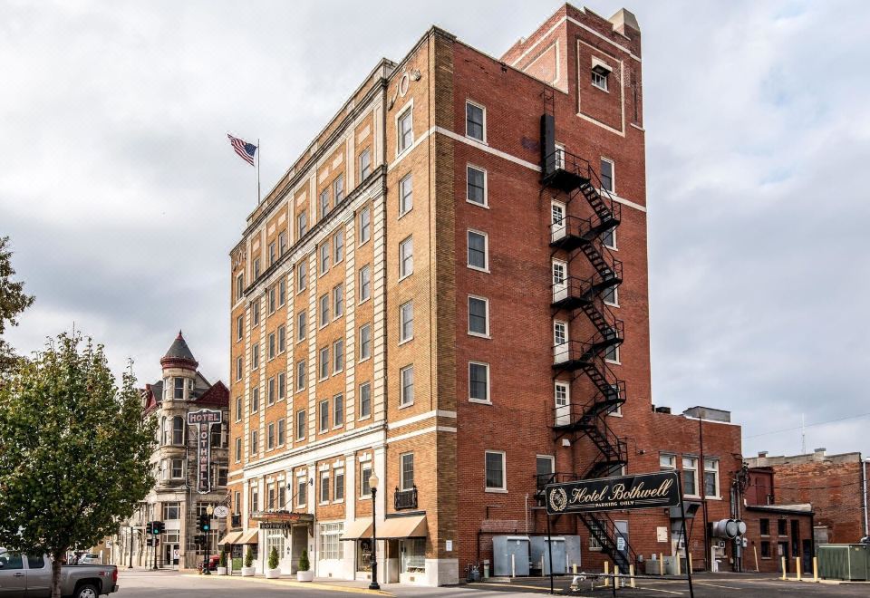 hotel overview picture