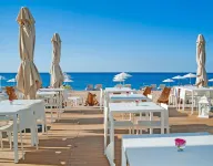 Kaktus Hotel Kaktus Playa - Adults Recommended Hotel di Calella
