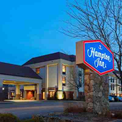 Hampton Inn Franklin/Milford Hotel Exterior