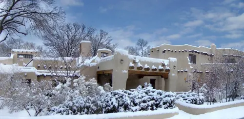 Sagebrush Inn & Suites - Pet friendly