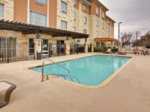 Comfort Suites Arlington - Entertainment District Hotels in Arlington