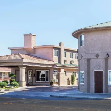 Travelodge by Wyndham Merced Yosemite