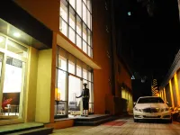 Hi5 Hotel & Experience Hotels near Pathardi Phata