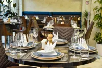 Supreme Hotel Baku Hotels in Khazar