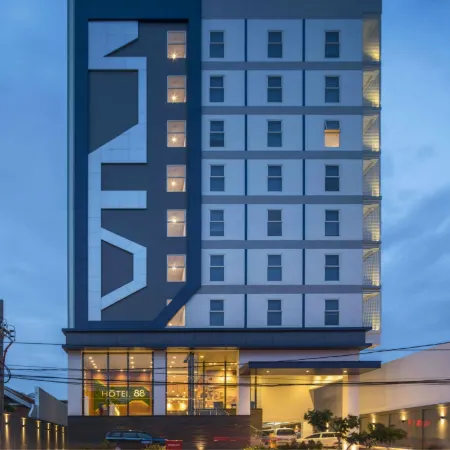Hotel 88 Kedungsari - Kedungdoro by WH