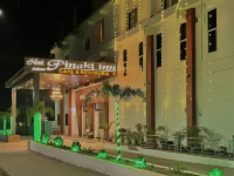 皮納基酒店 比拉斯普酒店