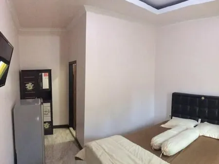 Marthina Residence Syariah Mitra RedDoorz Отели в г. Rawa Sari