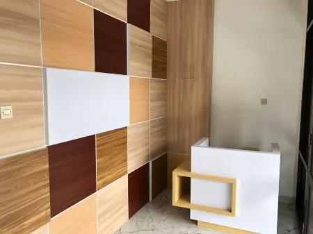 Behomy Cibinong  Suite Отели в г. Сибинонг