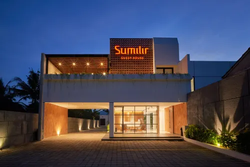 Sumilir Guest House Hotels in Pacitan