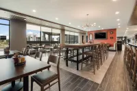Holiday Inn & Suites MT JULIET – NASHVILLE AREA by IHG - breakfast