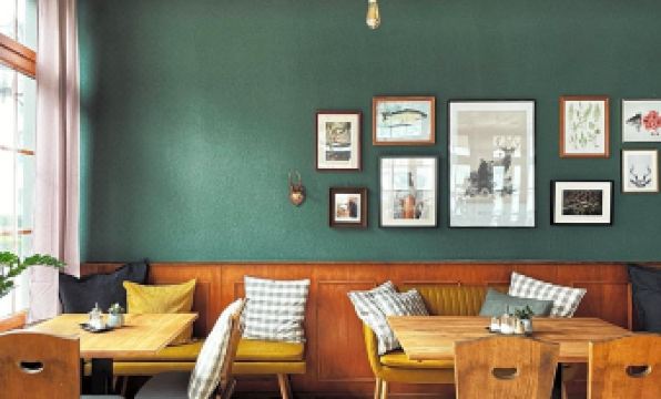 Hotel & Weinhaus Zum Schwarzen Bären