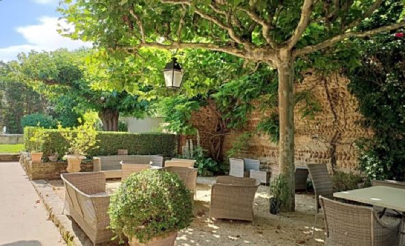 Hotel Restaurant Chartron - Housity
