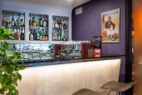 โรงแรมสนามบินโรม ฟิวมิชิโน - ที่มีบาร์