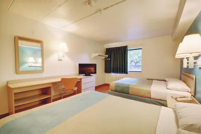 โมเทล 6 นิวพอร์ต RI โรงแรมใน