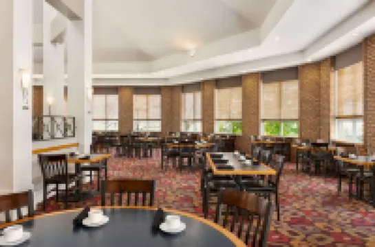 Royal Hotel Edmonton Airport Trademark Collection by Wyndham