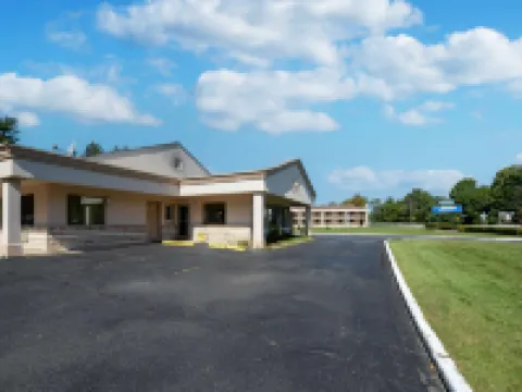 Americas Best Value Inn Central Valley Hotels in Orange County