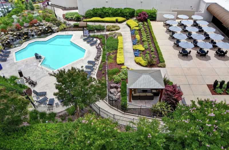DoubleTree by Hilton Pleasanton at the Club photo 3
