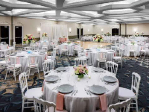 Doubletree by Hilton Nashua Hotels in Nashua