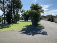 Bundaberg Park Village فنادق في Sharon