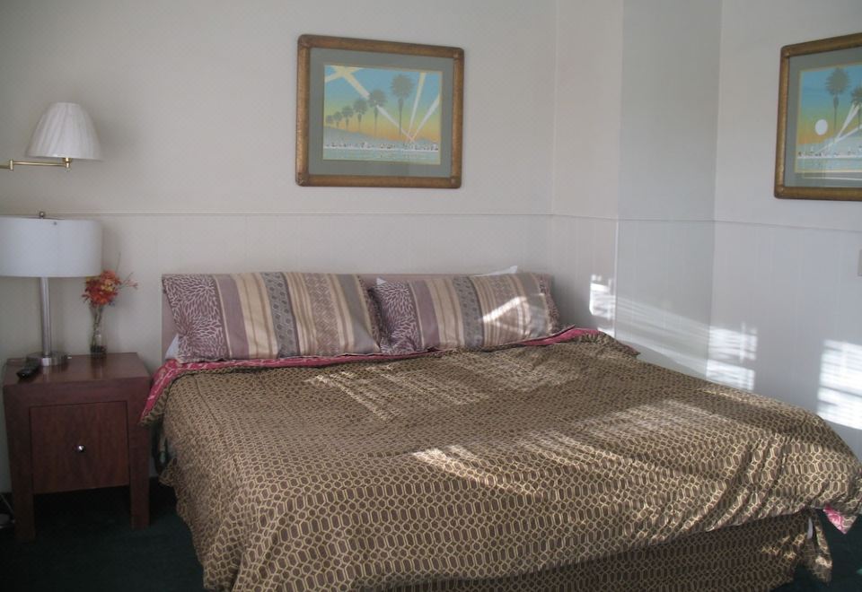 Great Basin Inn - Housity