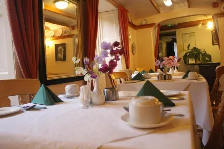 Bay Horse Inn - B&B Отели в г. Корсенсайд