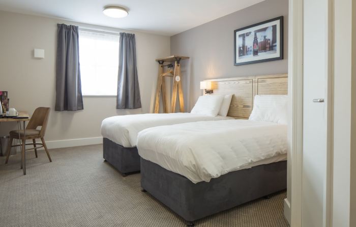 Paisley Pear, Brackley by Marston's Inns