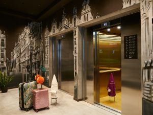 Moxy Brussels City Center