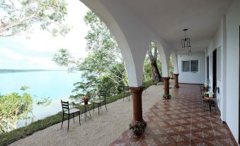El Secreto Hotel Bacalar Lakefront