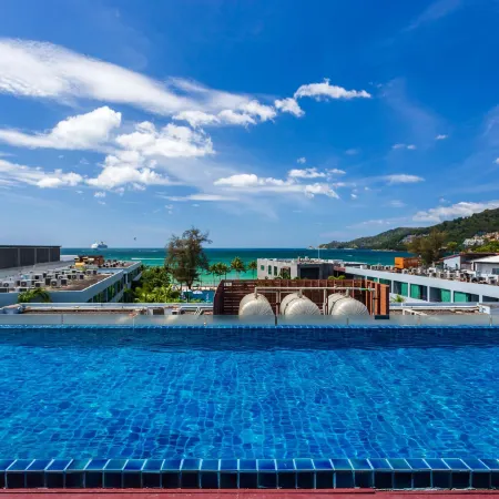 7Q Patong Beach Hotel
