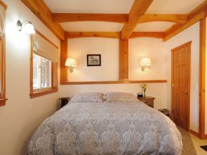 Carriage House Accommodations