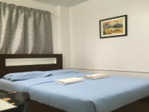 Red-C Residences イリガンのホテル