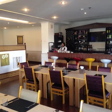 Grand Hoyah Hotel