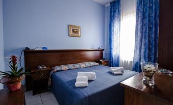 Miramare Hotel - Housity