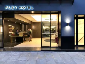 Pley Hotel