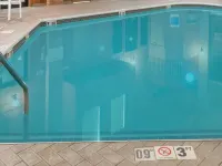 Baymont by Wyndham Cambridge - Pools