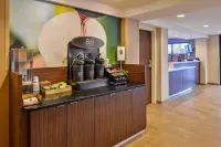 Fairfield Inn Rochester Airport Hotels in Gates