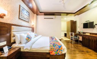 FabHotel Galaxy Patel Nagar