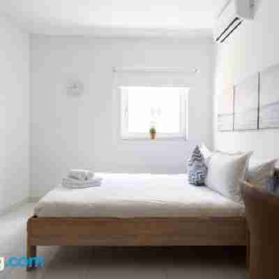 Marina Studios Rooms