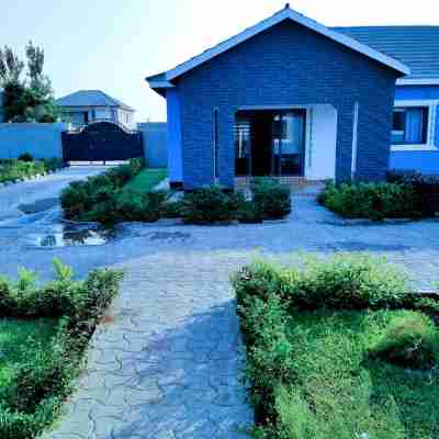 Exquisite Modern Apartment in Lusaka Hotel Exterior