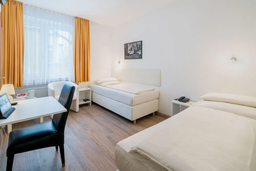Stadt-gut-hotel Rheinischer Hof - Essen