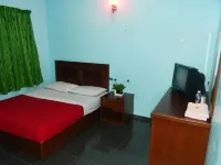 Riverside Hotel