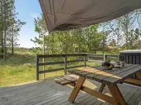 "Chumani" - 900m from the Sea Hotels in Thisted